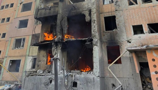 На Харківщині за добу від ворожих ударів постраждали двоє людей На Харківщині за добу від ворожих ударів постраждали двоє людей