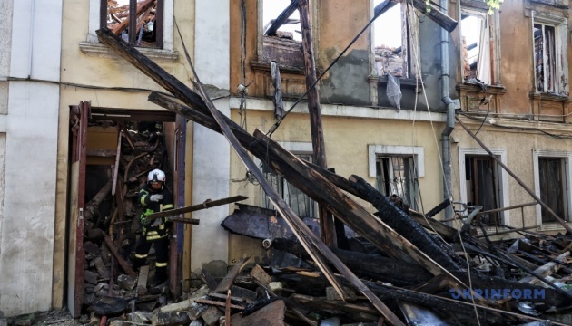 Russischer Luftangriff: 50 Häuser in Odessa beschädigt