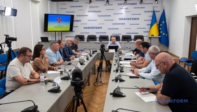 Імпортозаміщення в авіаційній галузі України: виклики та можливості Імпортозаміщення в авіаційній галузі України: виклики та можливості