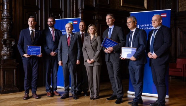 Зеленська у Відні провела зустрічі щодо збільшення гуманітарної підтримки України