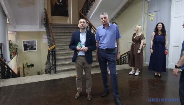 Точицький зустрівся з керівниками закладів культури та мистецької освіти Одеси Точицький зустрівся з керівниками закладів культури та мистецької освіти Одеси