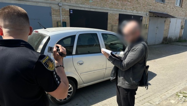 У Львові керівник благодійного фонду ошукав військових і волонтера на 1,3 мільйона У Львові керівник благодійного фонду ошукав військових і волонтера на 1,3 мільйона