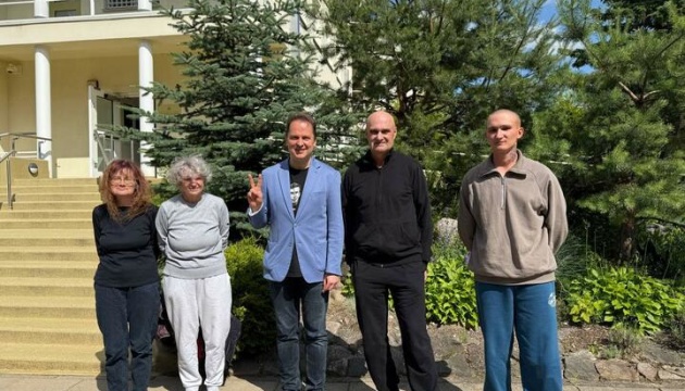 У Білорусі звільнили 14 політв'язнів, серед них - Сергій Тихановський