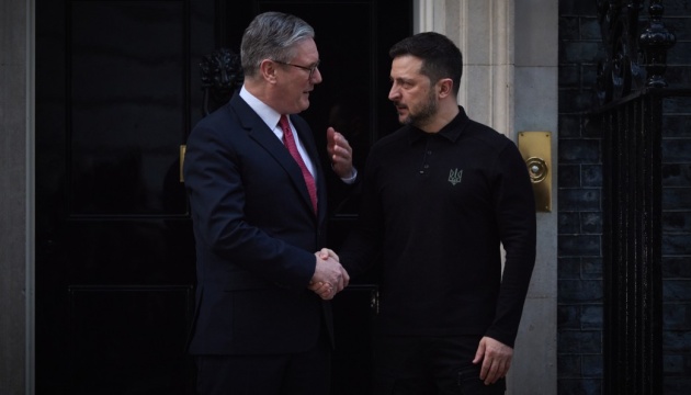 Zelensky rencontre Starmer à Londres