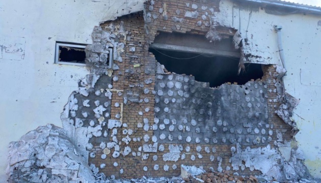 Four injured in Russian drone and artillery strikes on Nikopol district Four injured in Russian drone and artillery strikes on Nikopol district
