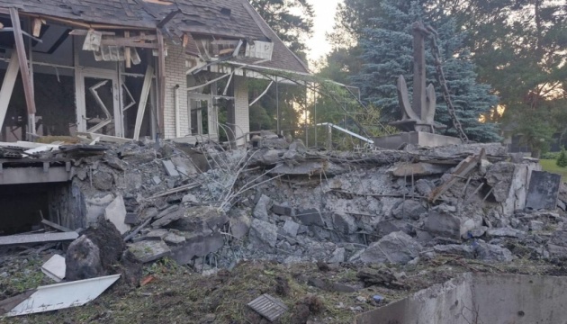 На Харківщині за добу через російські удари постраждали четверо людей, серед них дитина На Харківщині за добу через російські удари постраждали четверо людей, серед них дитина