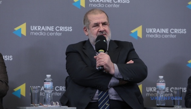 Чубаров розповів про заходи до Дня кримськотатарського прапора