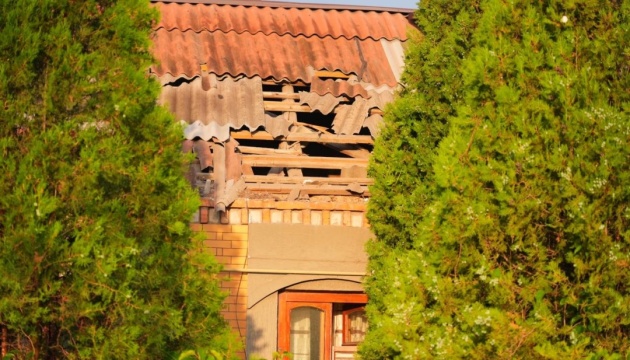 Zaporizhzhia officials show consequences of latest Russian attack Zaporizhzhia officials show consequences of latest Russian attack