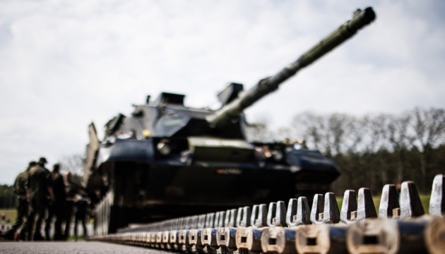 Ukraine-Hilfen werden in Verteidigungsausgaben eingerechnet – Abschlusserklärung von NATO-Gipfel Ukraine-Hilfen werden in Verteidigungsausgaben eingerechnet – Abschlusserklärung von NATO-Gipfel