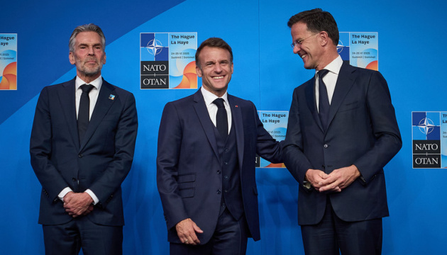 Макрон - про саміт НАТО: Ми підтвердили волю зупинити війну в Україні