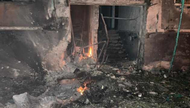 Injuries reported as Russian drone hits apartment building in Bilozerske, Donetsk region Injuries reported as Russian drone hits apartment building in Bilozerske, Donetsk region