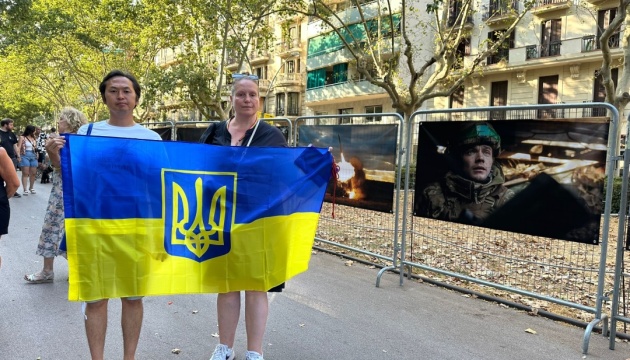 У Барселоні представили виставку воєнної фотографії Сергія Михальчука У Барселоні представили виставку воєнної фотографії Сергія Михальчука