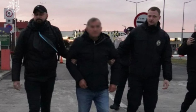 Справа екстрадованого з Іспанії скандального столичного забудовника пішла до суду Справа екстрадованого з Іспанії скандального столичного забудовника пішла до суду