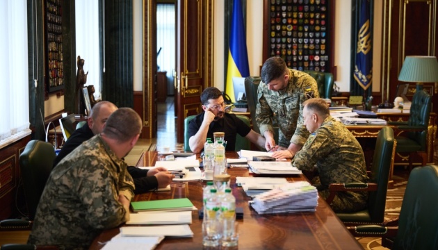 Зеленський - про Сумський напрямок: Сили оборони виконали всі завдання, визначені тиждень тому Зеленський - про Сумський напрямок: Сили оборони виконали всі завдання, визначені тиждень тому