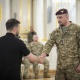 Президент нагородив військових і передав ордени сім'ям загиблих Героїв України