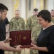 Президент нагородив військових і передав ордени сім'ям загиблих Героїв України