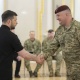 Президент нагородив військових і передав ордени сім'ям загиблих Героїв України