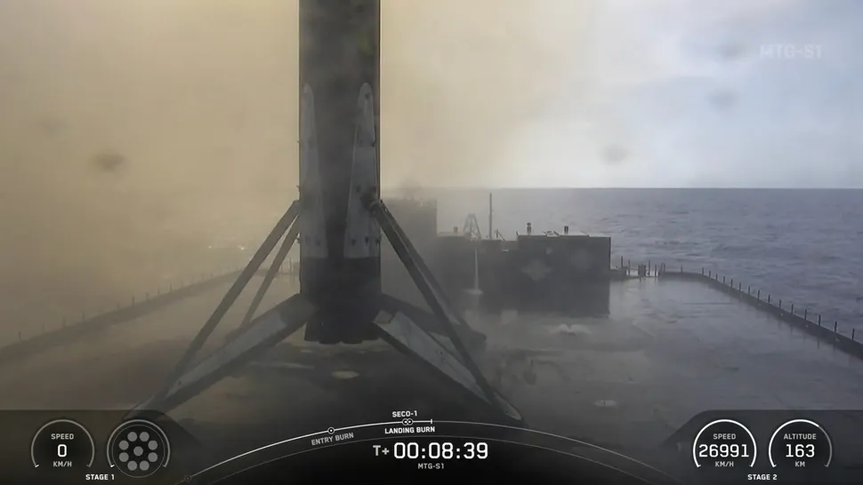 SpaceX запустила у космос європейський метеосупутник