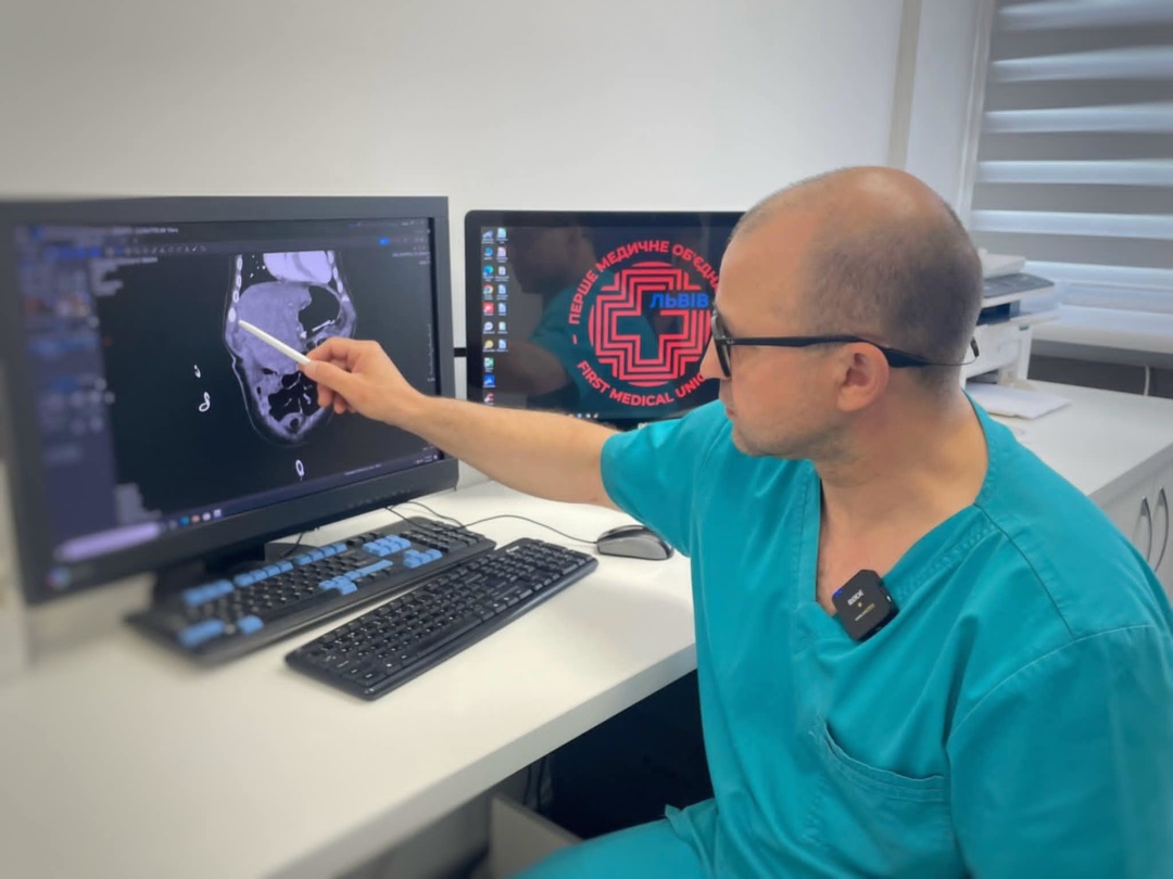  Фото Перше медичне об'єднання Львова.