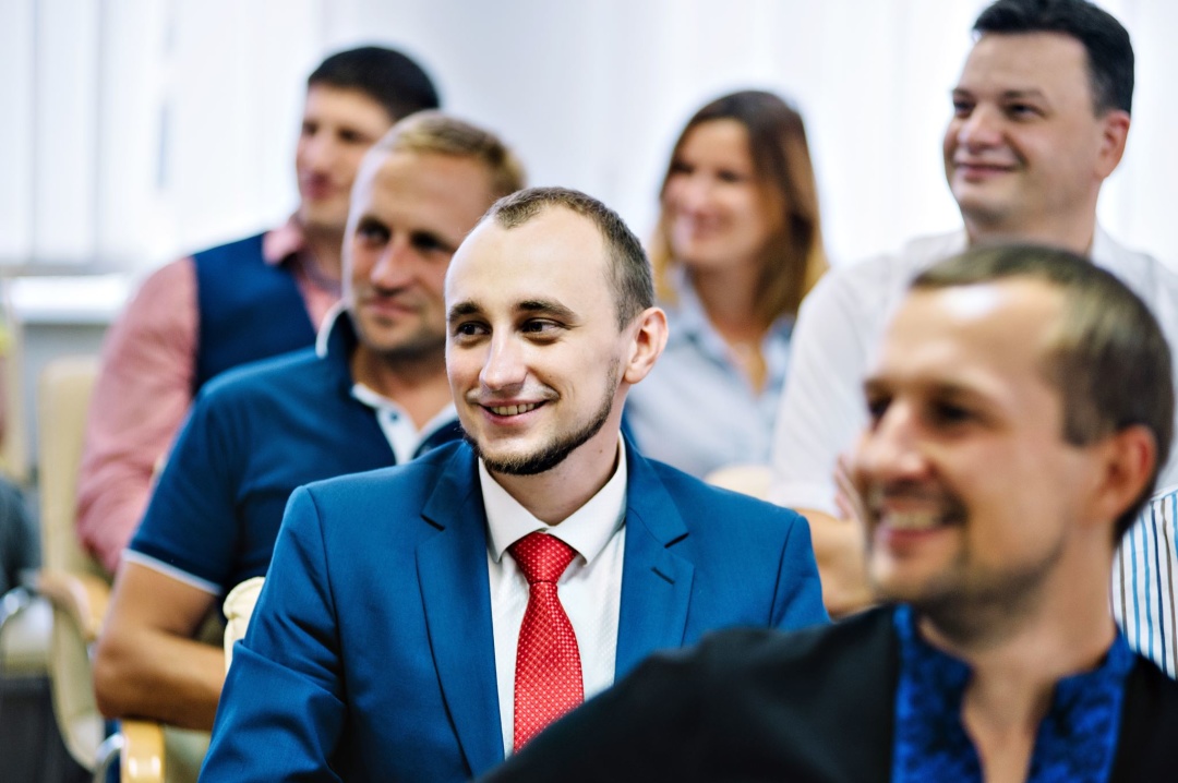 Пам’яті викладача, аеророзвідника Дениса Антіпова (позивний «Бук»)
