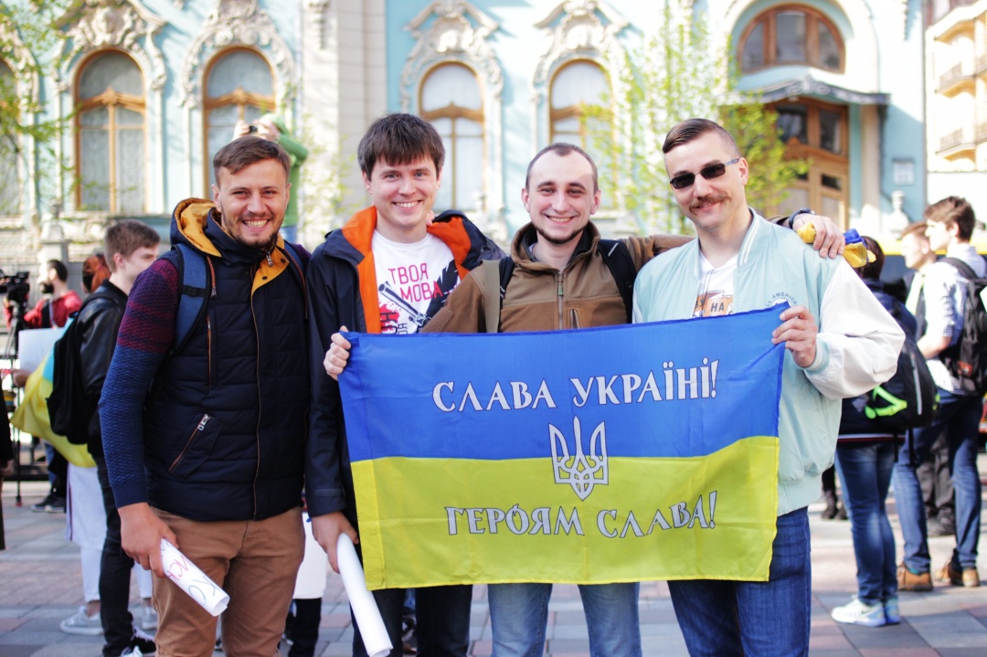 Пам’яті викладача, аеророзвідника Дениса Антіпова (позивний «Бук»)