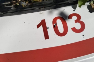 Russian drone strike targets Kherson medical facility