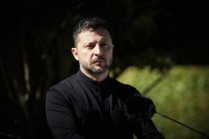 Zelensky discusses Ukraine support, Special Tribunal with Italian President