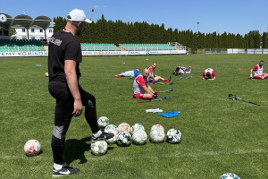 Rehabilitation project through amputee football for Ukrainian veterans launched in Poland - Consul General