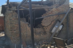 Russians shell Nikopol: One woman killed, two others injured