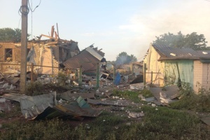 Russians shell Donetsk region, kill four civilians and wound five today