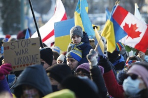 Підтримка з Канади українських інтересів і справ