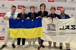 Українські школярі виграли два «золота» і два «срібла» на Міжнародній хімічній олімпіаді у Дубаї