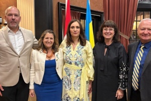 Українська громада Торонто провела прощання з послом у Канаді Юлією Ковалів