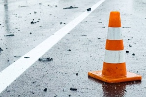 На Львівщині у ДТП з вантажівкою травмувалися п’ятеро людей, троє з них - пішоходи