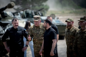 Zelensky observes National Guard training exercises