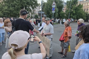Protests against law on NABU and SAP continue in Kyiv