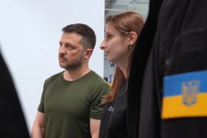 Zelensky visits company manufacturing smart components for missiles and drones