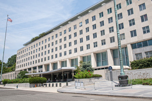 Держдеп планує ввести застави до $15 тисяч за візу в США - кого стосується