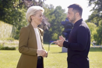 Zelensky informs European Commission president of conversation with Trump