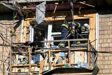 4 липня: Масований обстріл України | Черговий обмін полоненими | Підсумки розмови Трампа з путіним