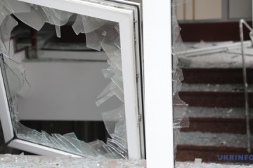 Russische Truppen greifen Sumy zum dritten Mal an, medizinische Einrichtung getroffen, eine Person verletzt