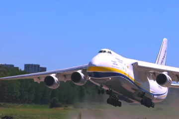 ウクライナ、改修した輸送機「ルスラン」のドイツへの移送に成功