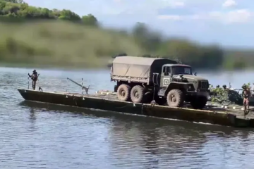 Russians attempting to build pontoon bridges across Oskil to storm Kupiansk –military