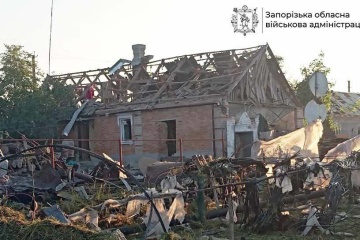 Over 500 Russian attacks on Zaporizhzhia region over past day, one civilian killed