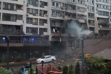 ロシア軍、ウクライナのキーウと西部を攻撃　複数火災　死傷者あり