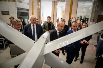 La France veut coproduire des armes avec l’Ukraine, notamment des drones