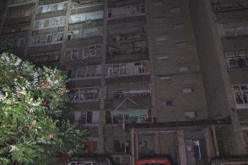 Росіяни вночі вдарили КАБами по багатоповерхівках у Сумах