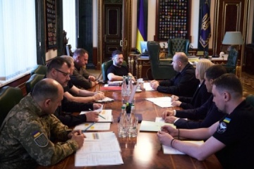 Volodymyr Zelensky annonce de nouveaux échanges de prisonniers avec la Russie