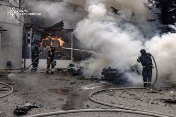 Charkiw unter massivem Luftangriff: 37 Betroffene, 20 Häuser und ein Umspannwerk beschädigt