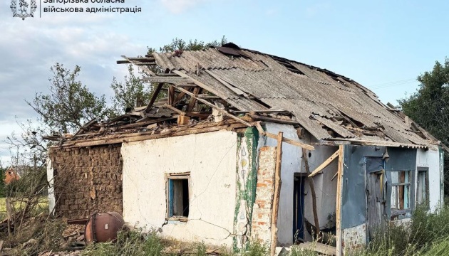 Росіяни за добу понад 400 разів били по Запорізькій області, є поранений Росіяни за добу понад 400 разів били по Запорізькій області, є поранений
